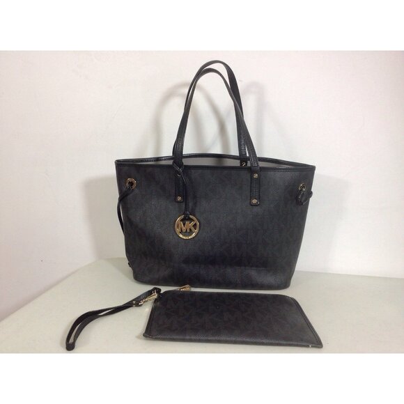 Michael Kors Leather Tote Bag Purse with Matching Pouch - Picture 5 of 9